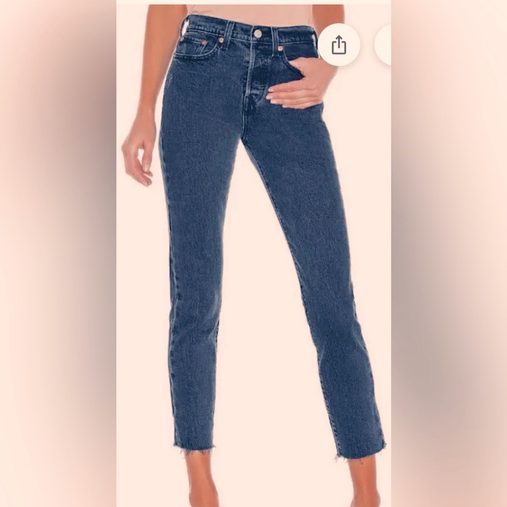 Levi’s Wedgie Skinny Leg Jeans Stretchy Cotton Hi-Rise Raw Hems Blue Size 25 NWT